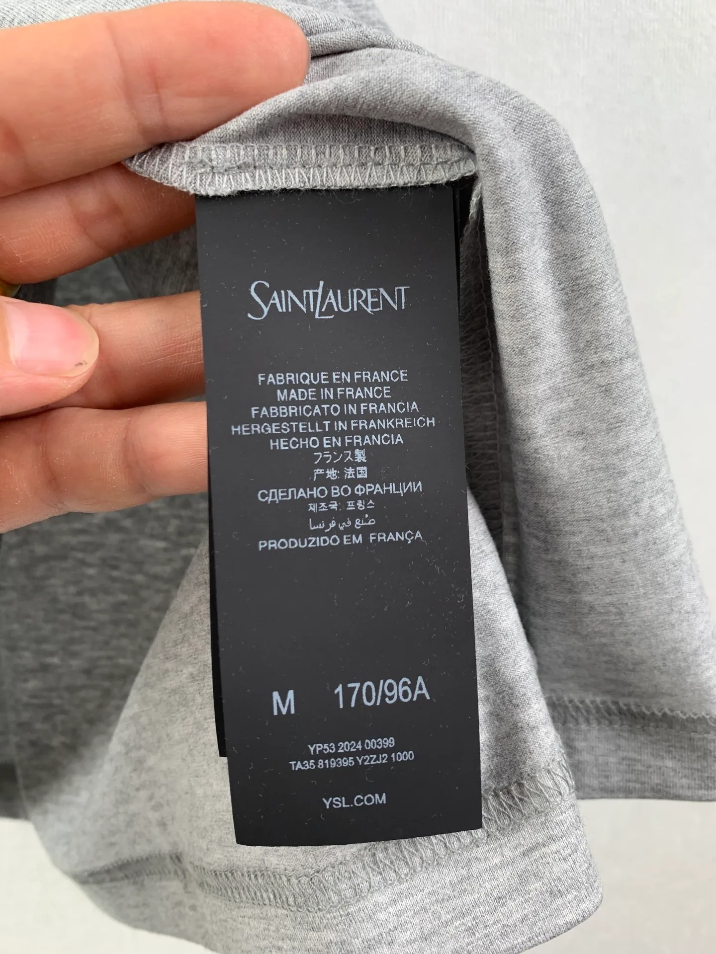 SAINT LAURENT Classic T Authentic 2322 ，50 170 ，1*1 280 ， ， ， 1：1 ， Size：S M L XL